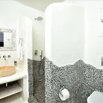 Manu Mykonos Exclusive Luxury Beachside With Private Pool By Quality Brand * קלפטיס
